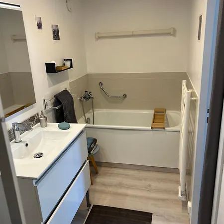 : T2 Tres Proche Au Calme Apartment